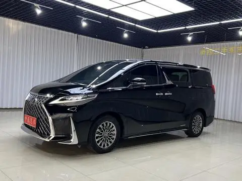 Lexus LM 2020