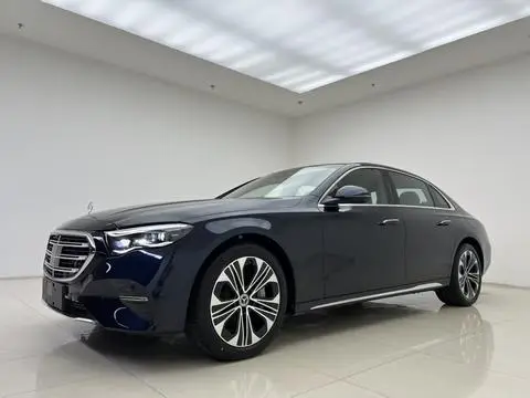 Mercedes-Benz E-Class PHEV 2024