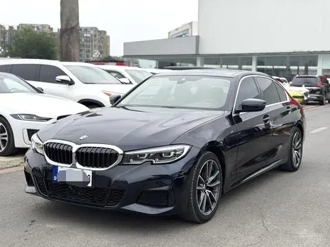 BMW 3 Series 2020 — фото 1