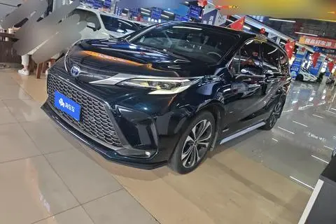 Toyota Granvia 2023