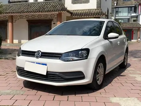 Volkswagen Polo 2016 — фото 1