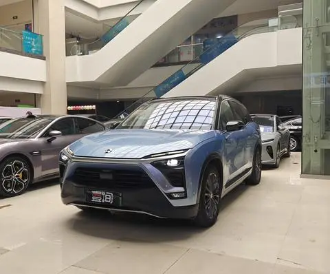 NIO ES8 2018