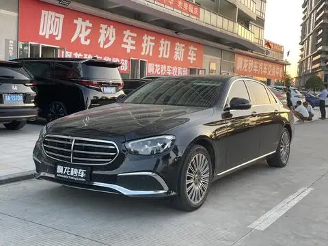 Mercedes-Benz E-Class 2023 — фото 1