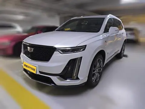 Cadillac XT6 2022 — фото 1