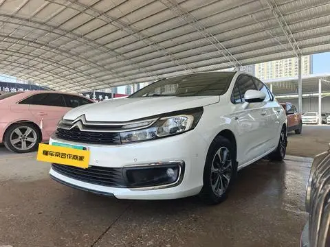 Citroën C4L 2016