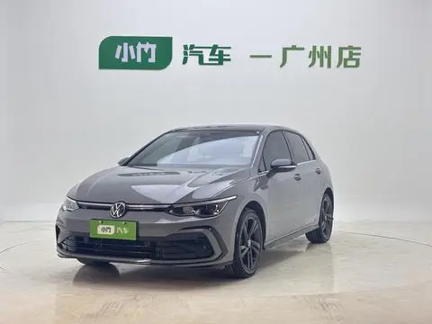 Volkswagen Golf 2021