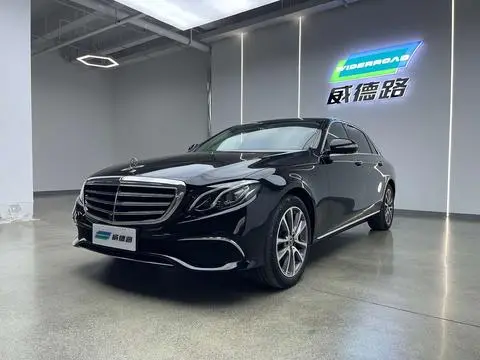 Mercedes-Benz E-Class 2019 — фото 1