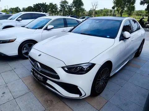 Mercedes-Benz C-Class 2025