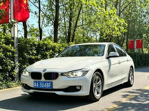BMW 3 Series 2013 — фото 1