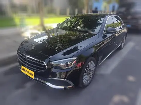 Mercedes-Benz E-Class 2022