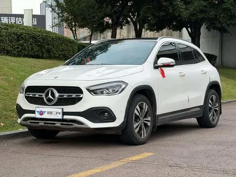 Mercedes-Benz GLA 2020
