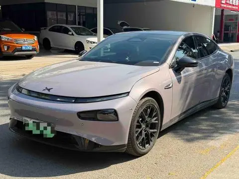 XPeng 小鹏P7 2024