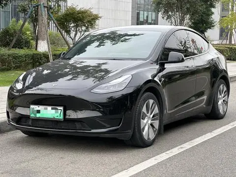 Tesla Model Y 2022 — фото 1