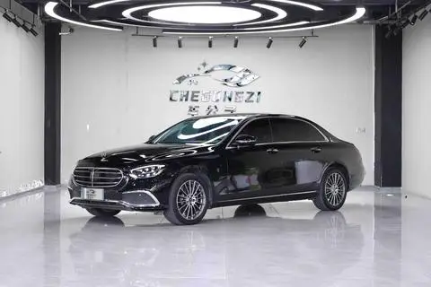 Mercedes-Benz E-Class 2023 — фото 1