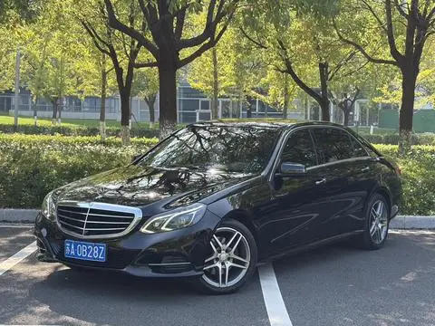 Mercedes-Benz E-Class 2015 — фото 1