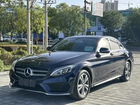Mercedes-Benz C-Class 2018