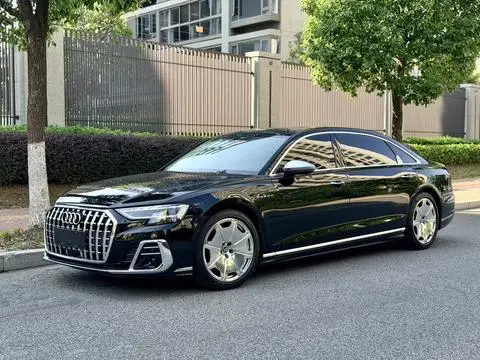 Audi A8 2024