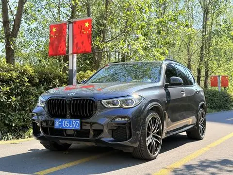 BMW X5 2021 — фото 1
