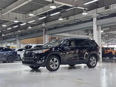 Toyota Highlander 2015