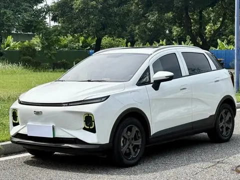 Geely E萤火虫 2023 — фото 1