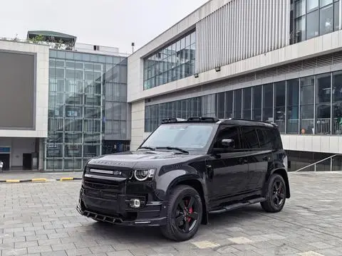 Land Rover 卫士 2025