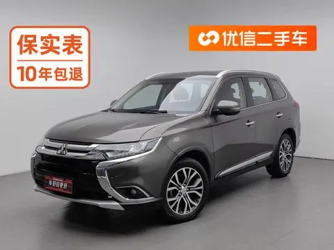 Mitsubishi 欧蓝德 2016