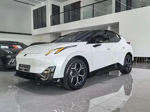 Lynk & Co 20 2025