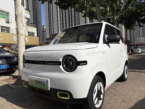Geely 熊猫 2025 — фото 1