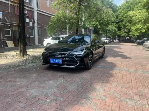 Toyota 亚洲龙 2023