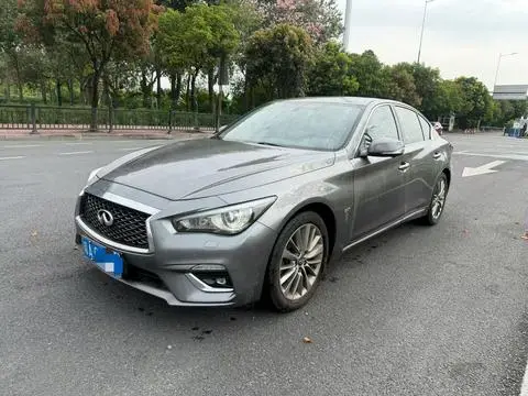Infiniti Q50L 2018