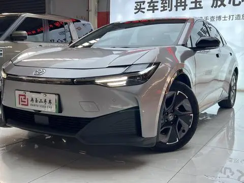 Toyota bZ3 2024