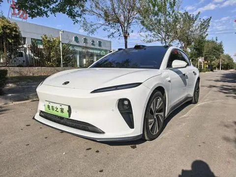 NIO ET5 2024