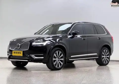 Volvo XC90 2025