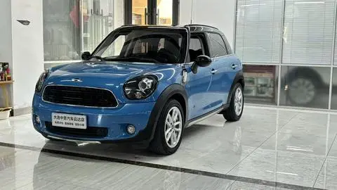 MINI COUNTRYMAN 2016