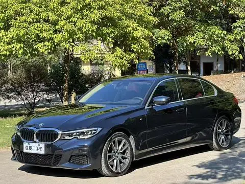 BMW 3 Series 2022 — фото 1