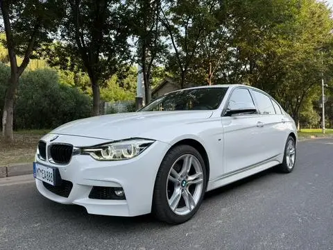BMW 3 Series 2018 — фото 1