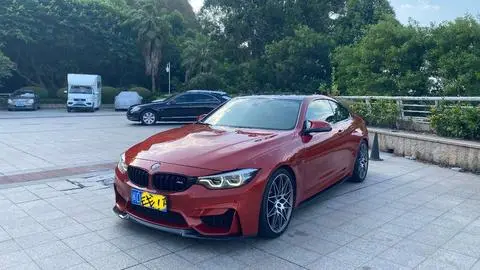 BMW M4 2017 — фото 1
