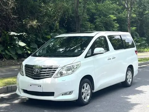 Toyota 埃尔法 2011