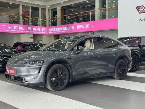 Luxeed R7 2026