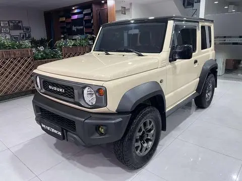 Suzuki 吉姆尼 2025