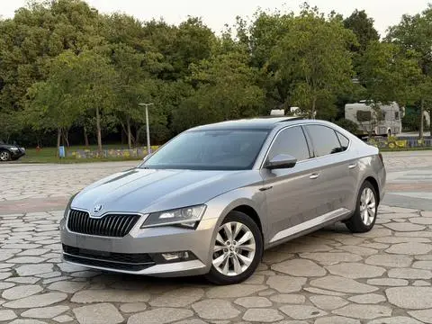 Skoda Superb 2017