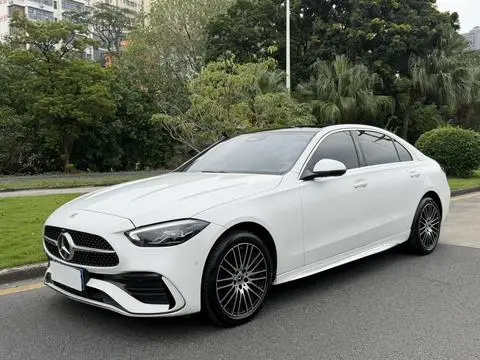 Mercedes-Benz C-Class 2024 — фото 1