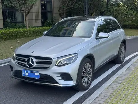 Mercedes-Benz GLC 2017 — фото 1