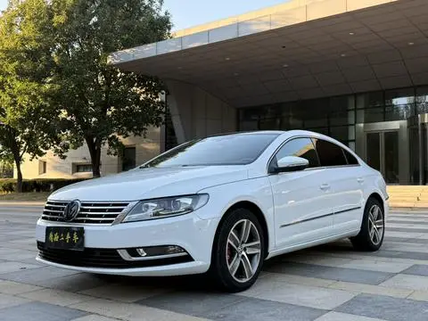 Volkswagen CC 2016 — фото 1