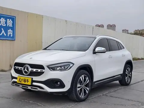 Mercedes-Benz GLA 2020