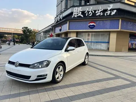 Volkswagen Golf 2017 — фото 1