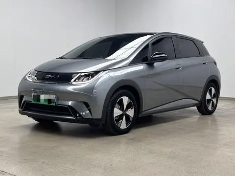 BYD Dolphin 2023