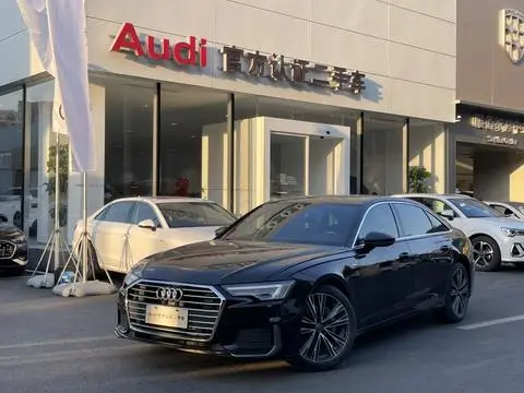 Audi A6L 2022 — фото 1