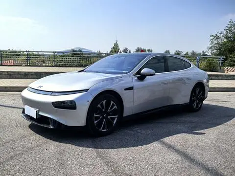 XPeng 小鹏P7 2020