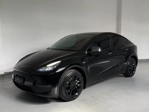 Tesla Model Y 2022 — фото 1